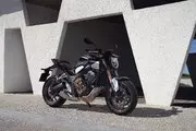 CB650R 2024 (photo 46)